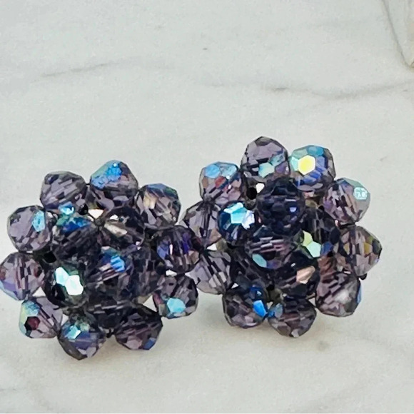 Vintage Purple Cluster Glass Bead Earrings Clip On Aurora Borealis Iridescent - Picture 8 of 9